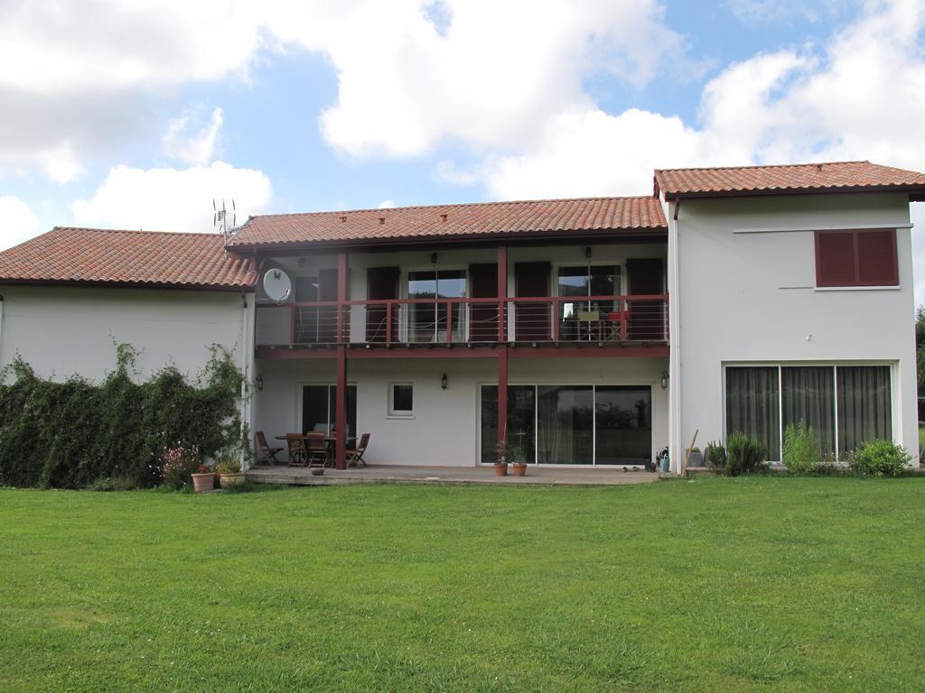 Apitoki - Chambres D'Hotes Au Pays Basque Юрюня Екстериор снимка